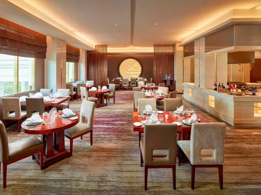 ناهار خوری هتل موون پیک هانوی